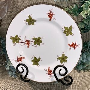 SALAD PLATE Royal Victoria Fine Bone China Made in England